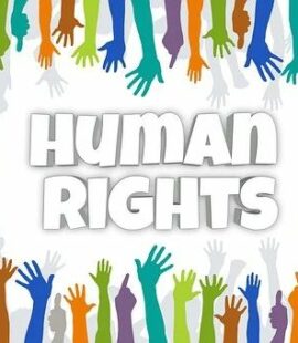 viele verschiedenfarbige Hände greifen und zeigen von außen in einen imaginären Kreis, dort steht "Human Rights"
